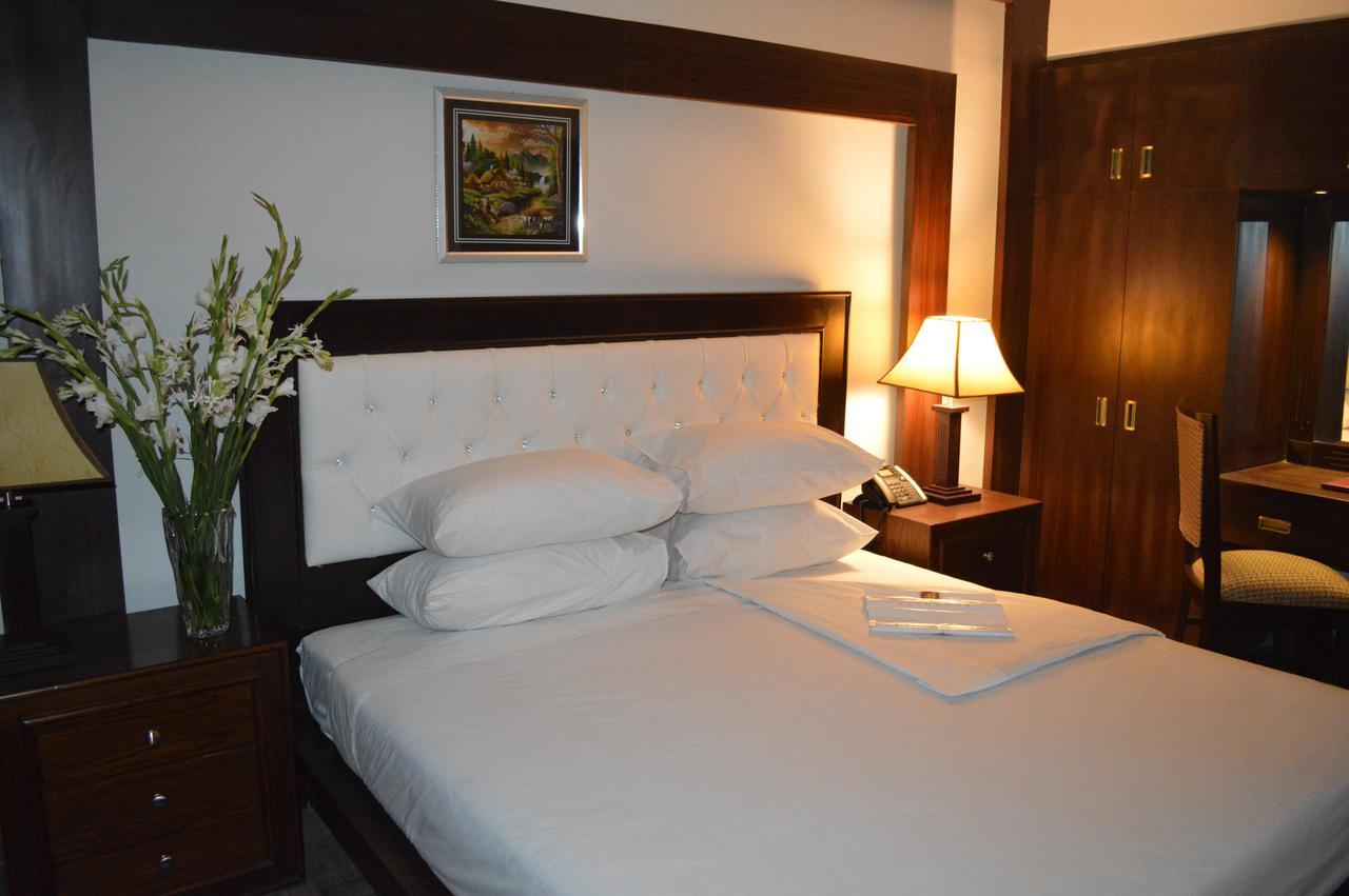 Fort Continental Hotel 白沙瓦 客房 照片