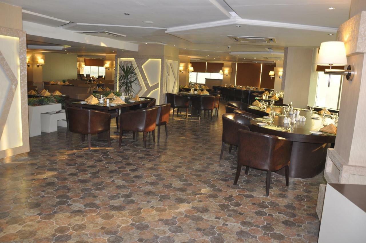 Fort Continental Hotel 白沙瓦 外观 照片